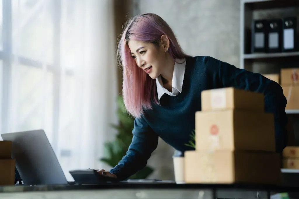 Shopify pour le blogging, ecommerce, plateforme en ligne, création de site web, marketing numérique